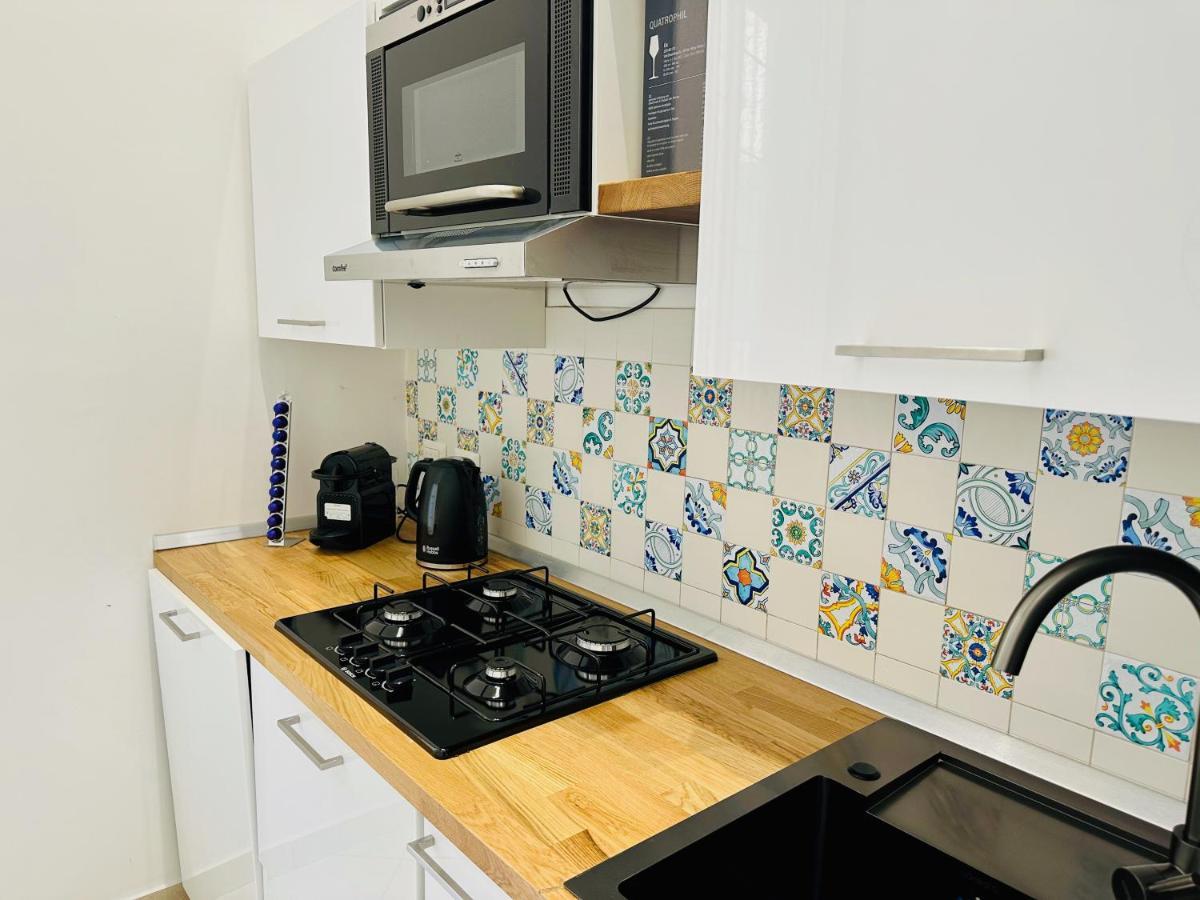 Garibaldi 118 Luxury Apartment Naples Extérieur photo