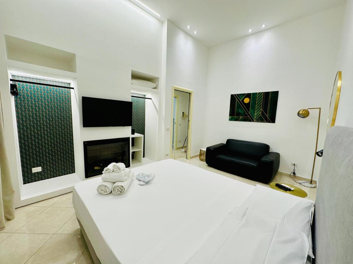 Garibaldi 118 Luxury Apartment Naples Extérieur photo